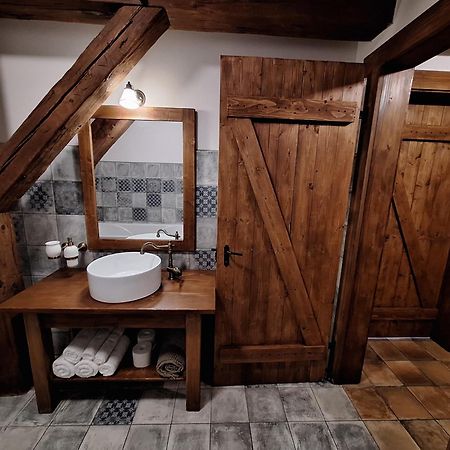 Apartmany Ve Starem Pivovaru Malesov Zewnętrze zdjęcie