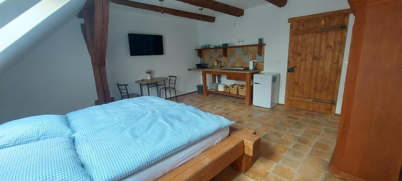 Apartmany Ve Starem Pivovaru Malesov Zewnętrze zdjęcie