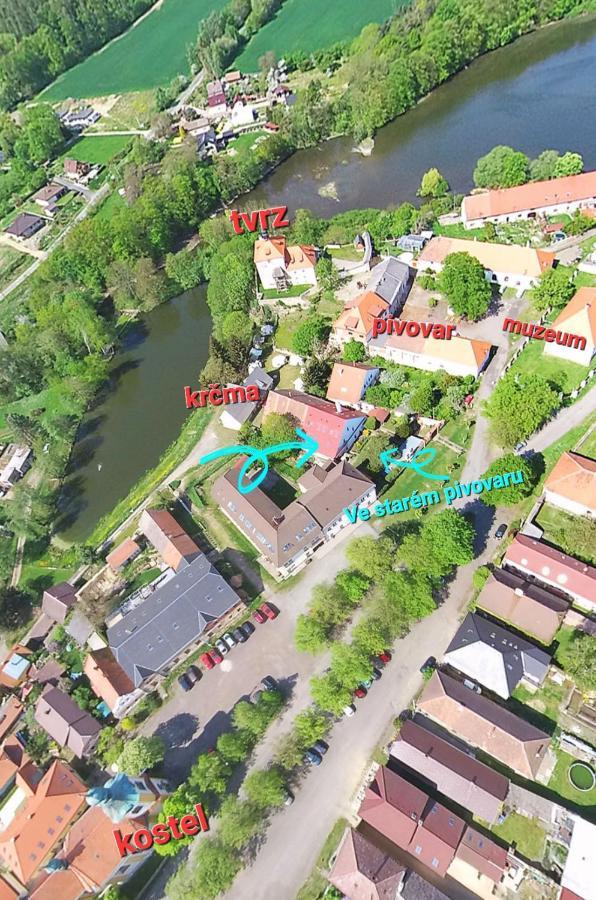 Apartmany Ve Starem Pivovaru Malesov Zewnętrze zdjęcie