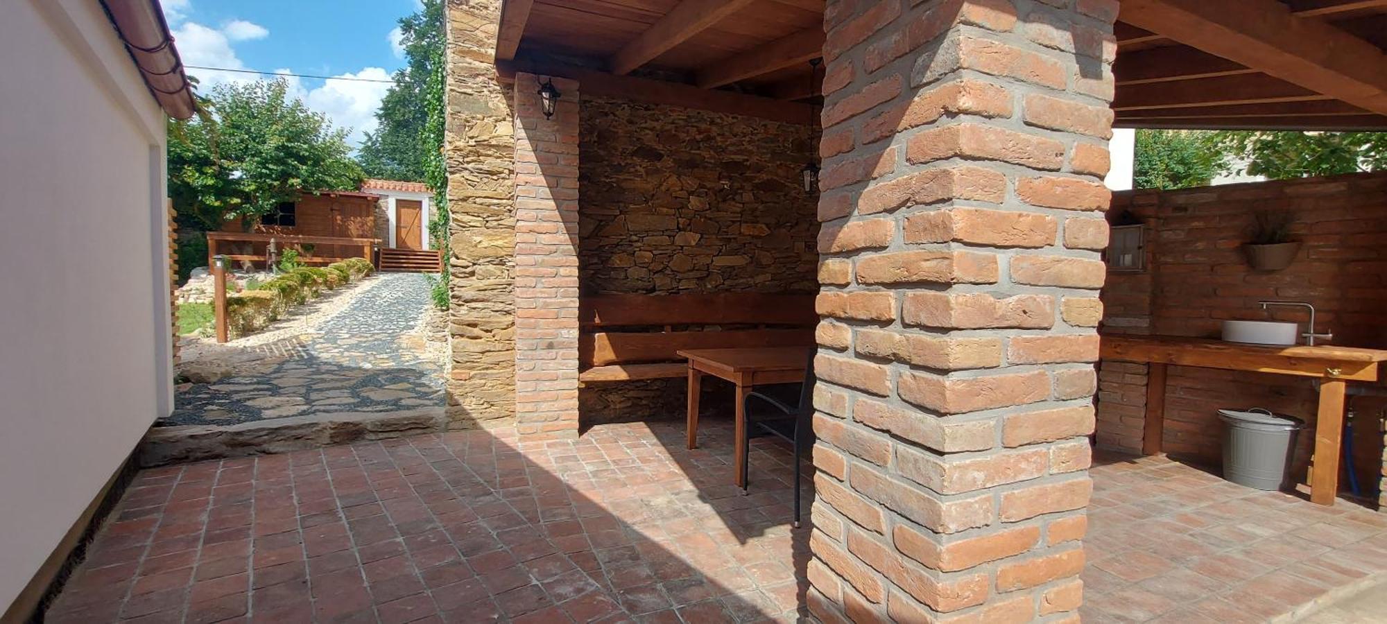 Apartmany Ve Starem Pivovaru Malesov Zewnętrze zdjęcie